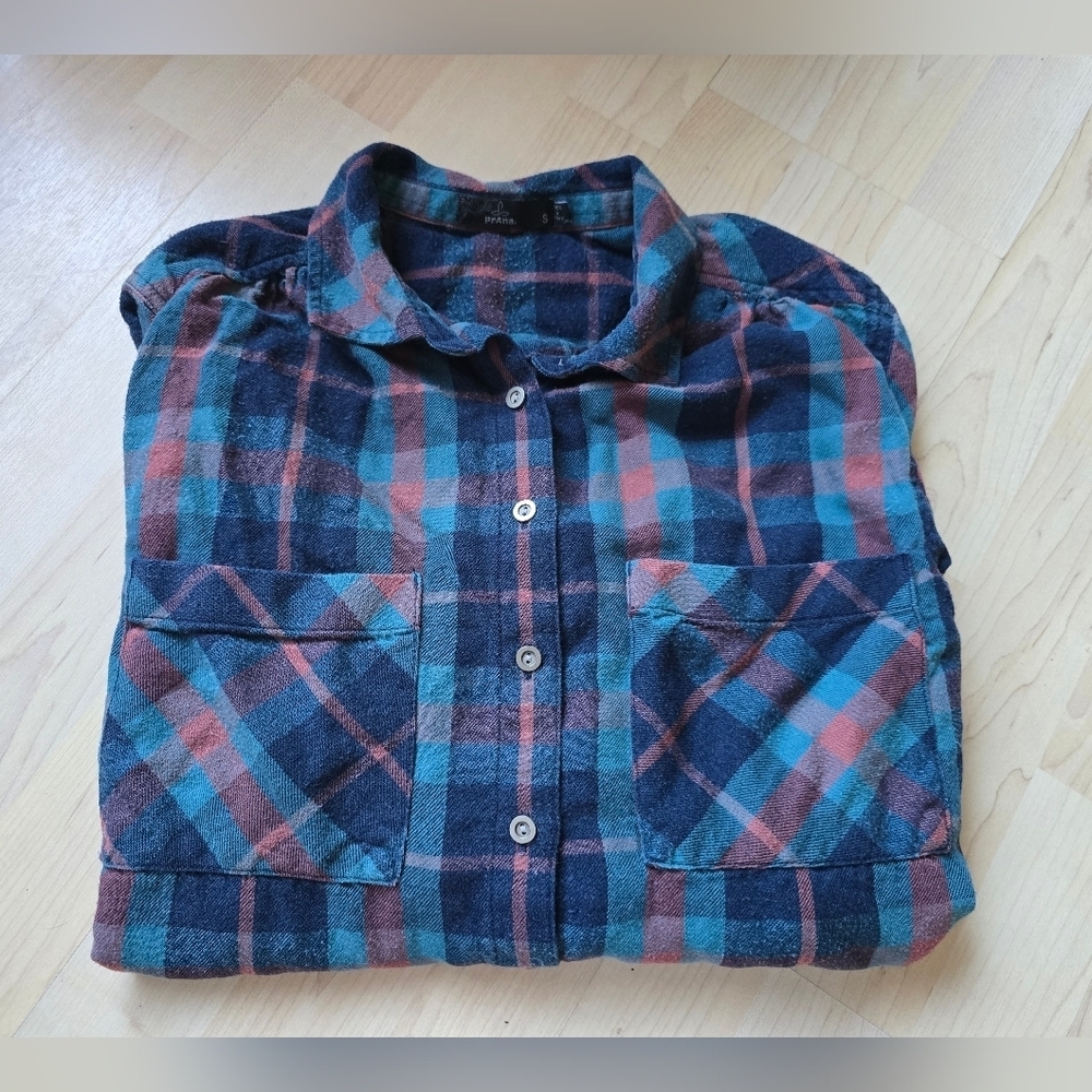 PrAna Beezly Flannel Shirt Size Small